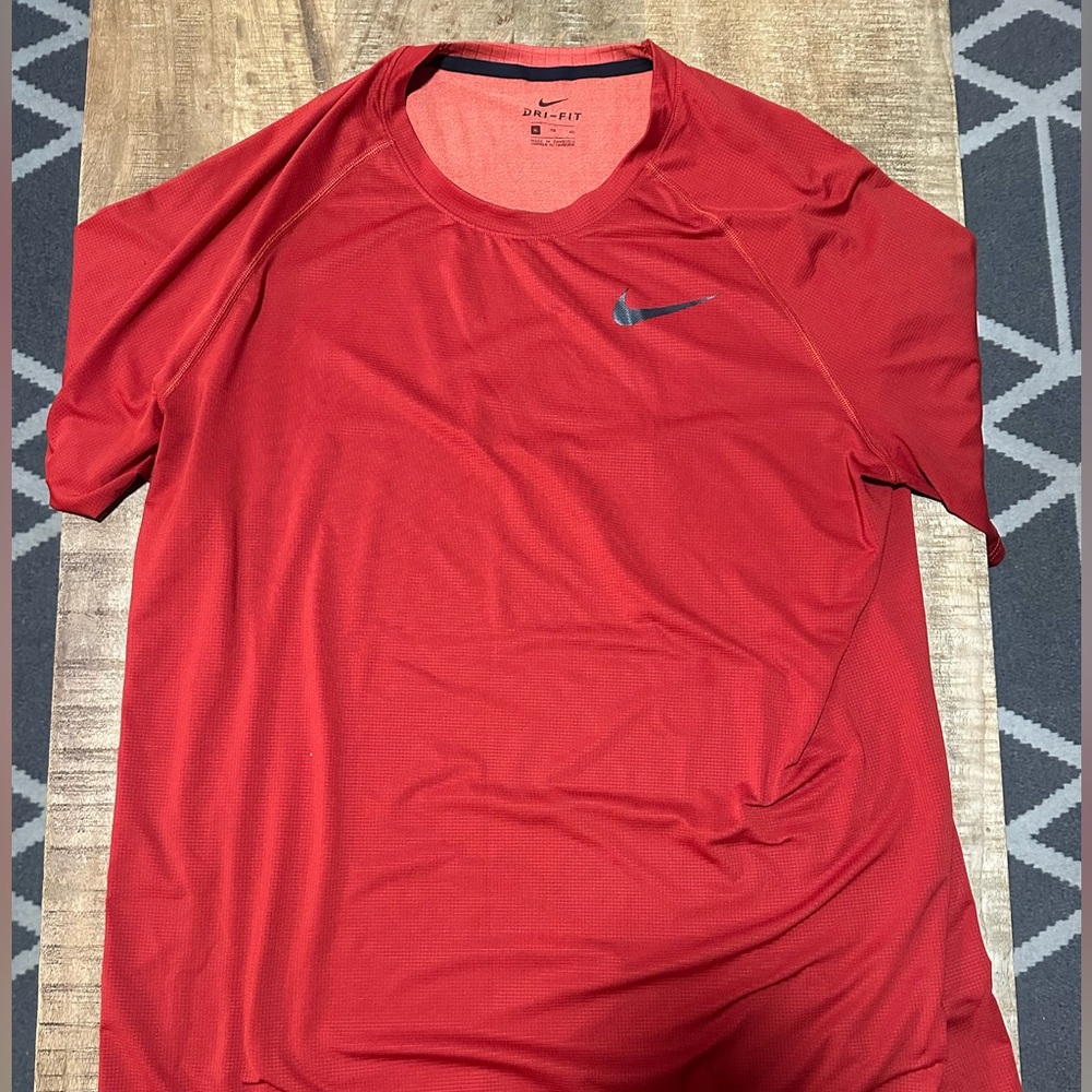 Nike Red Dri-Fit XL